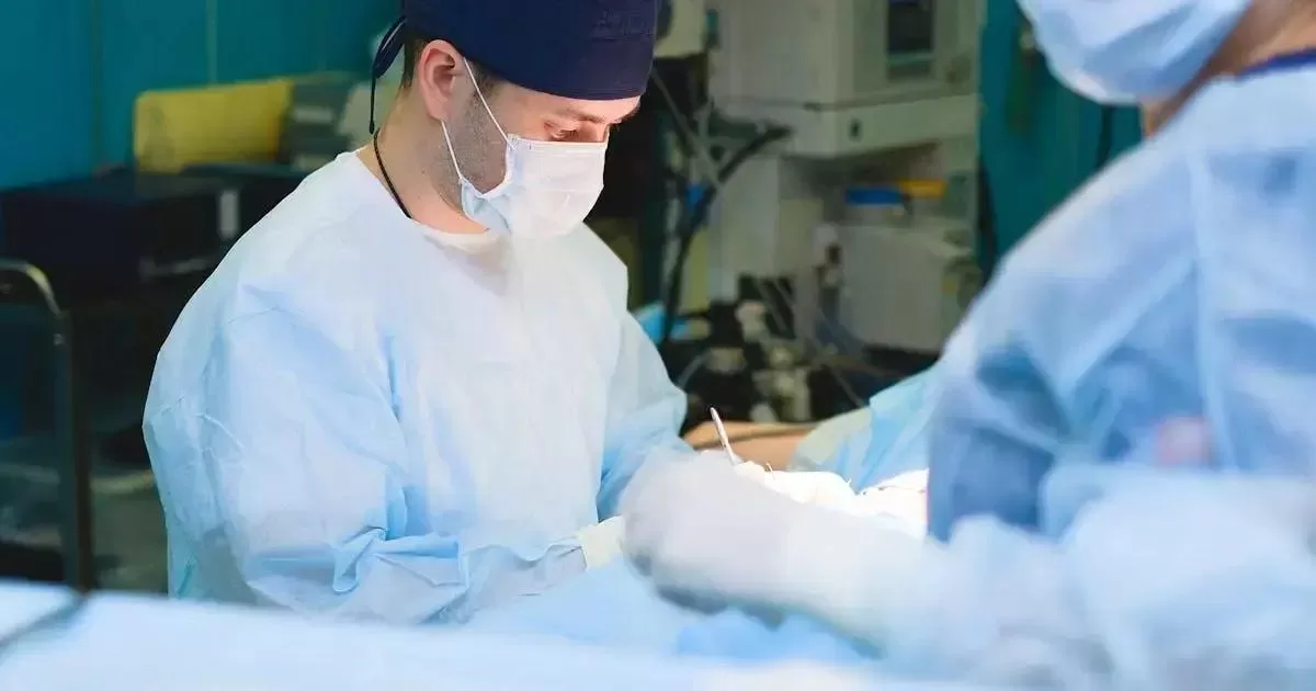 Causas Comuns da Náusea Após a Cirurgia